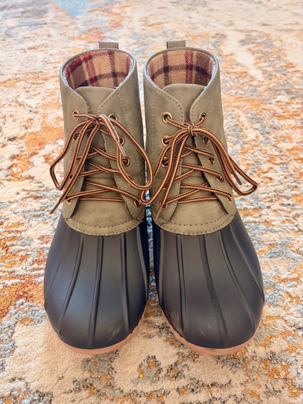 Simply Southern Duck-Style Rain Boots Size 8